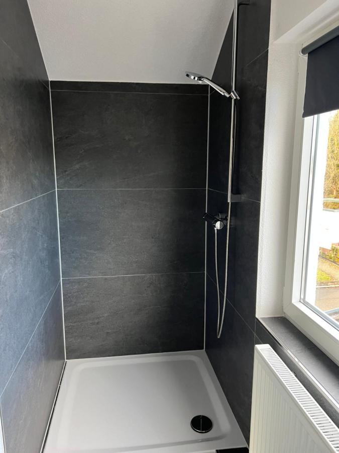 Unique Geraeumige 2 Zimmerwohnung In Tuttlingen Mit Netflix, Sauna Und Fitness ภายนอก รูปภาพ